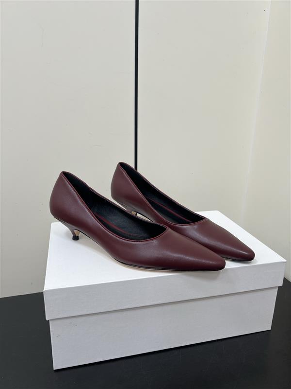 2025112717393748 310